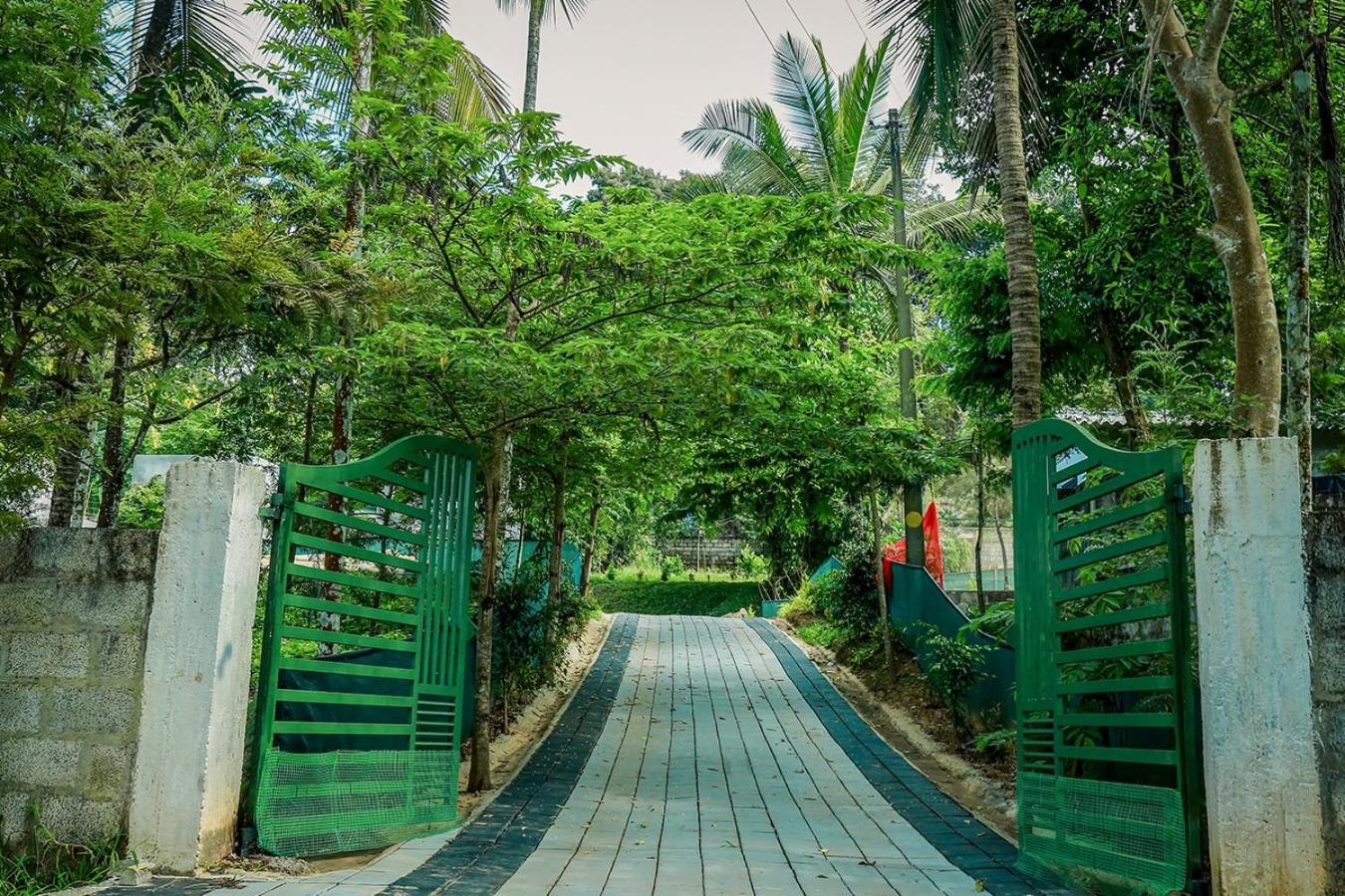 Green Aura Private Villas Султан-Батері Екстер'єр фото