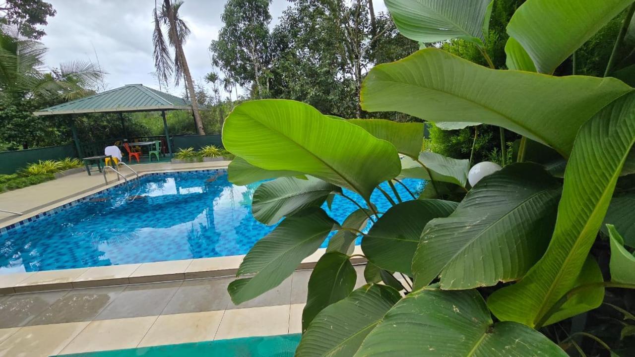 Green Aura Private Villas Султан-Батері Екстер'єр фото