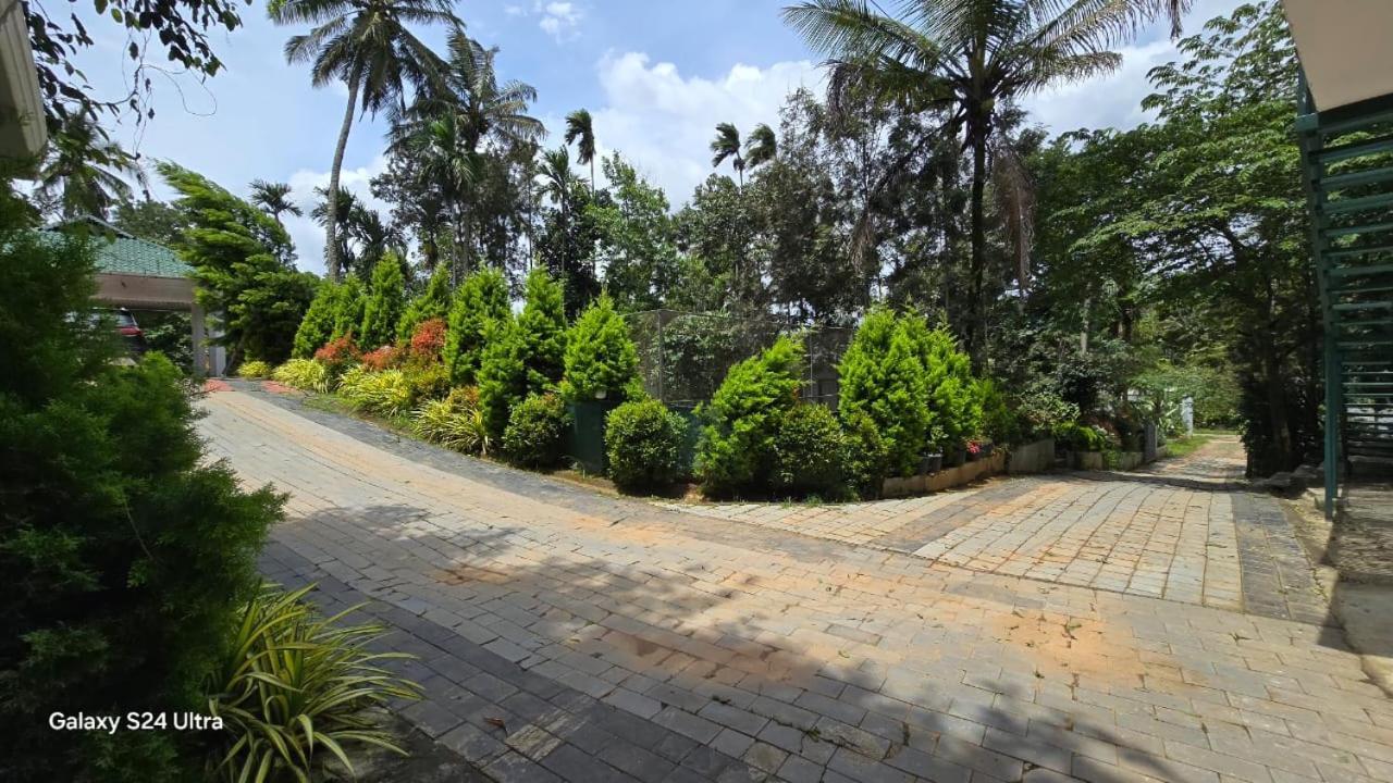 Green Aura Private Villas Султан-Батері Екстер'єр фото