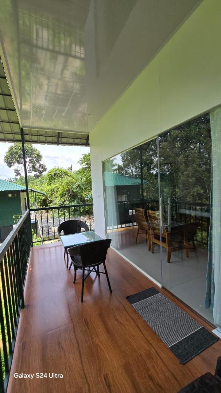 Green Aura Private Villas Султан-Батері Екстер'єр фото
